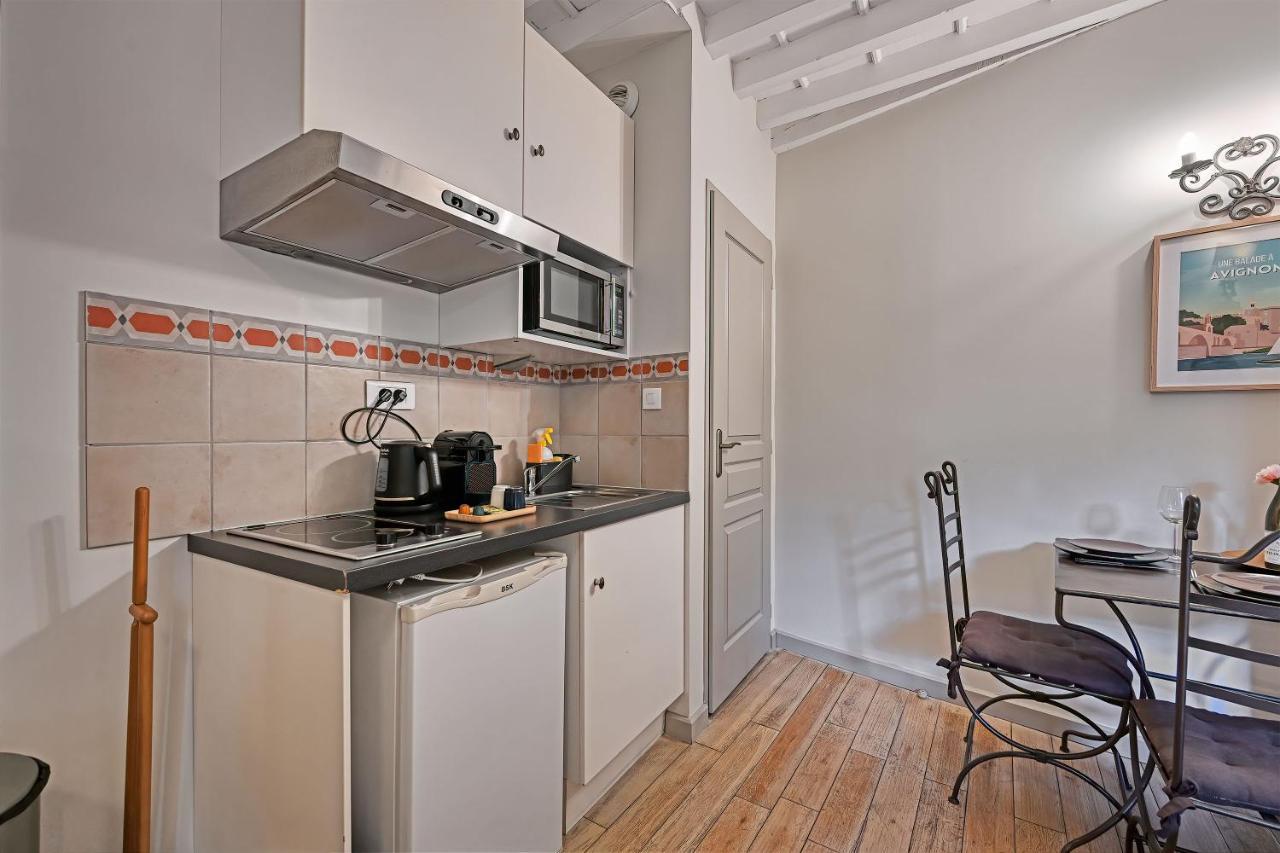 Au Coeur Des Papes, Dans Batisse De Charme Studios & Appartements En Coeur De Ville อาวีญง ภายนอก รูปภาพ