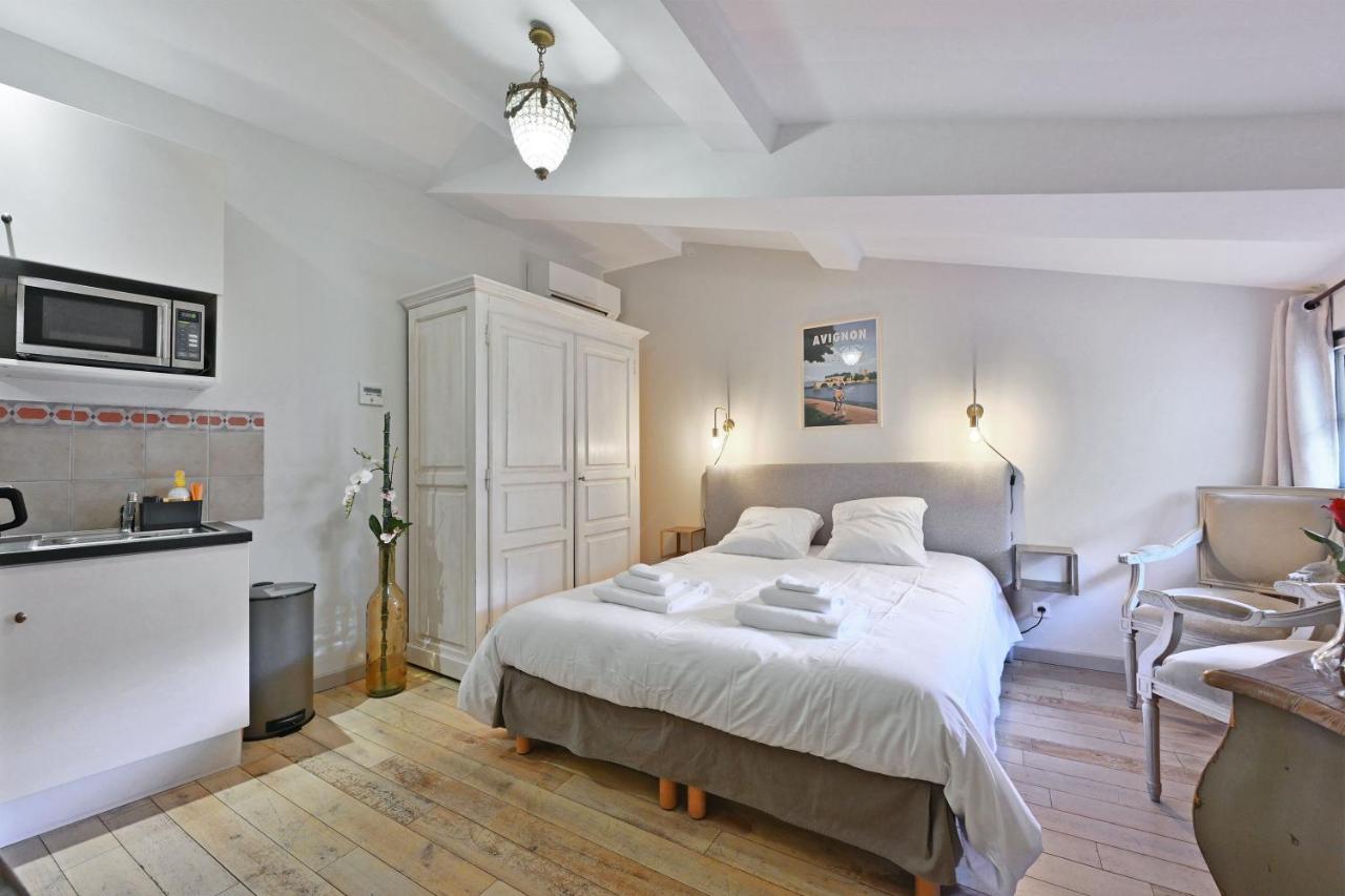 Au Coeur Des Papes, Dans Batisse De Charme Studios & Appartements En Coeur De Ville อาวีญง ภายนอก รูปภาพ