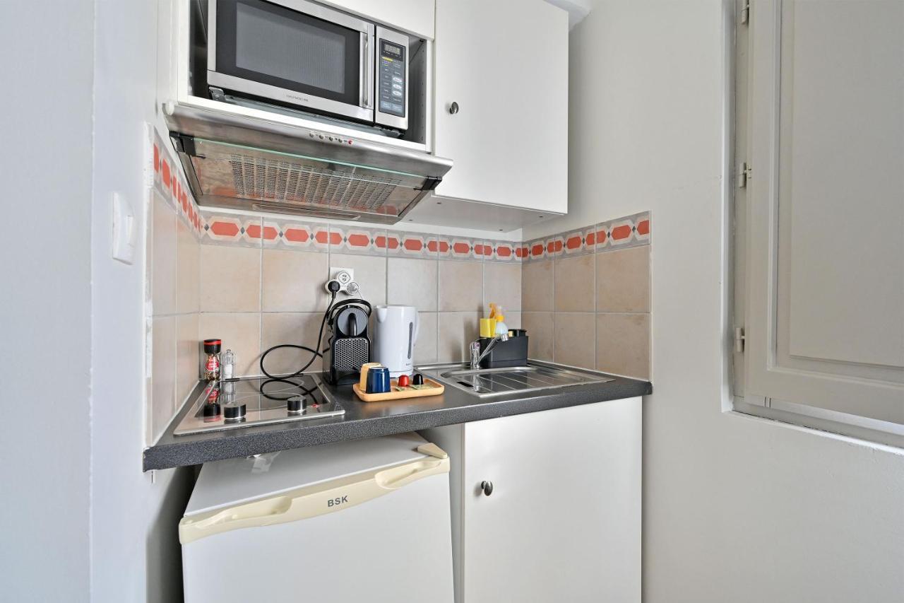 Au Coeur Des Papes, Dans Batisse De Charme Studios & Appartements En Coeur De Ville อาวีญง ภายนอก รูปภาพ