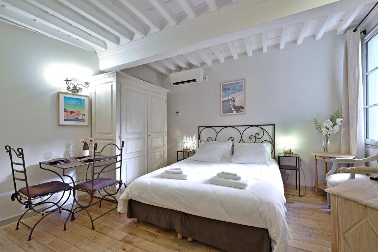 Au Coeur Des Papes, Dans Batisse De Charme Studios & Appartements En Coeur De Ville อาวีญง ภายนอก รูปภาพ