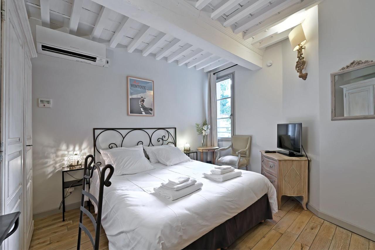 Au Coeur Des Papes, Dans Batisse De Charme Studios & Appartements En Coeur De Ville อาวีญง ภายนอก รูปภาพ